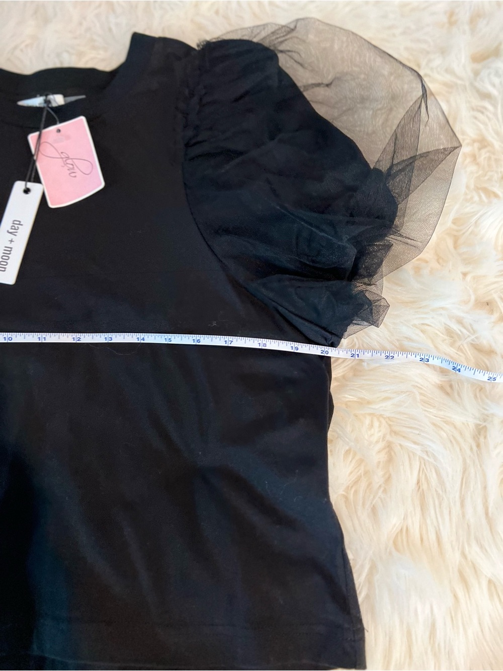 NWT Day + Moon Black Tulle Puff Sleeve Top Size Small - Picture 9 of 10